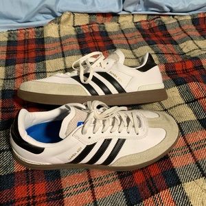 Samba ADV white adidas sneakers
